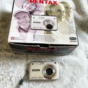 Pentax silver compact digital camera Optio A10